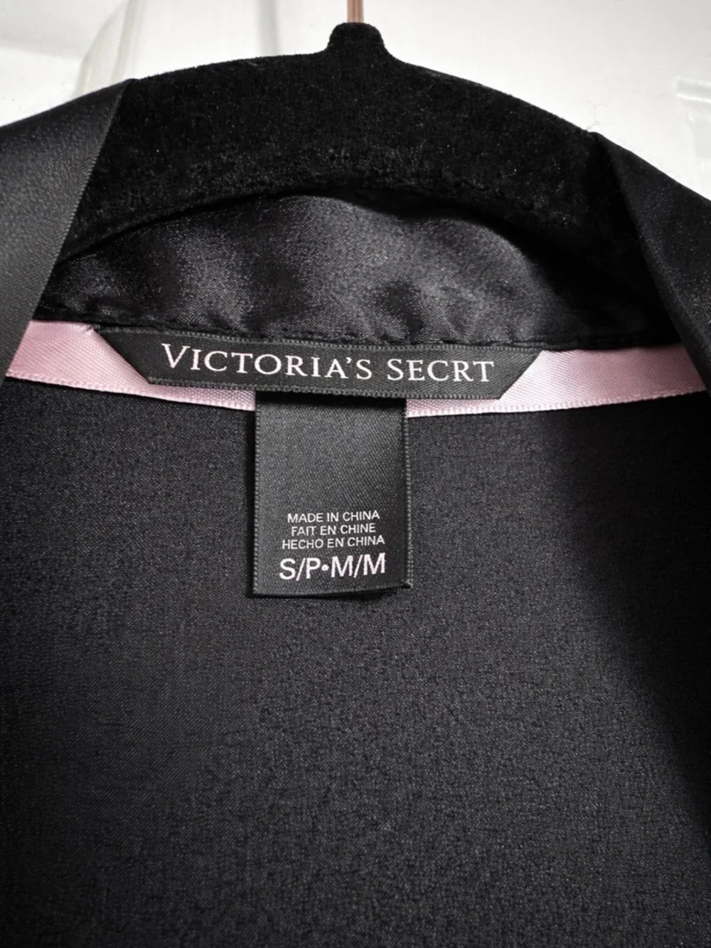 Victoria's Secret Black Robe with Pink Ribbon Trim- Small/ Medium No Belt Tie - Picture 4 of 5